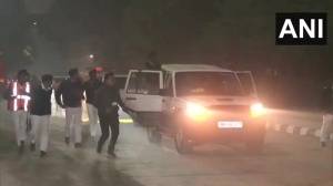 梅西印度行安保车队🚓🚗🚓球迷高喊"Messi! Messi! Messi!"